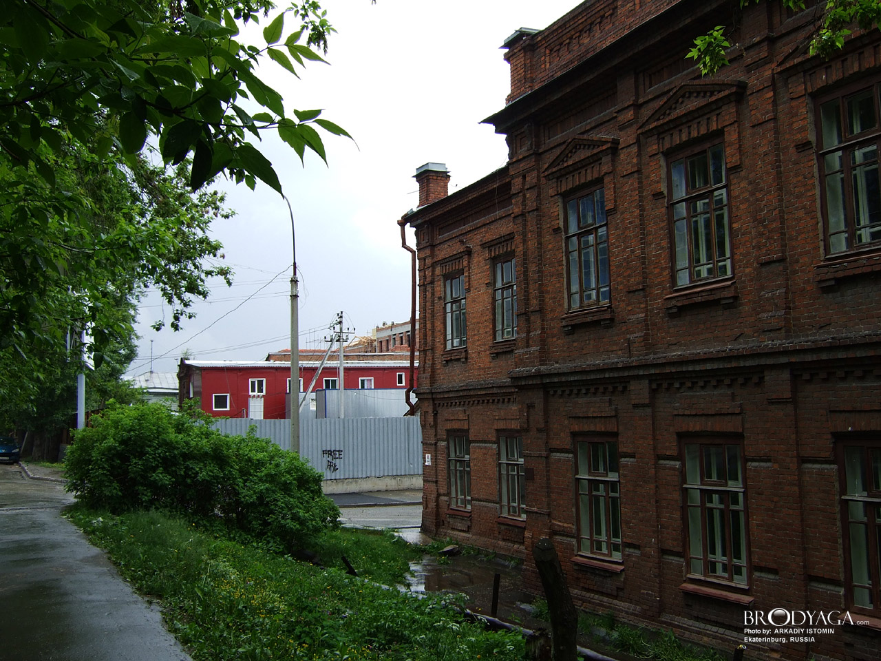 Земская школа, Добролюбова 19а, Екатеринбург (Ekaterinburg)